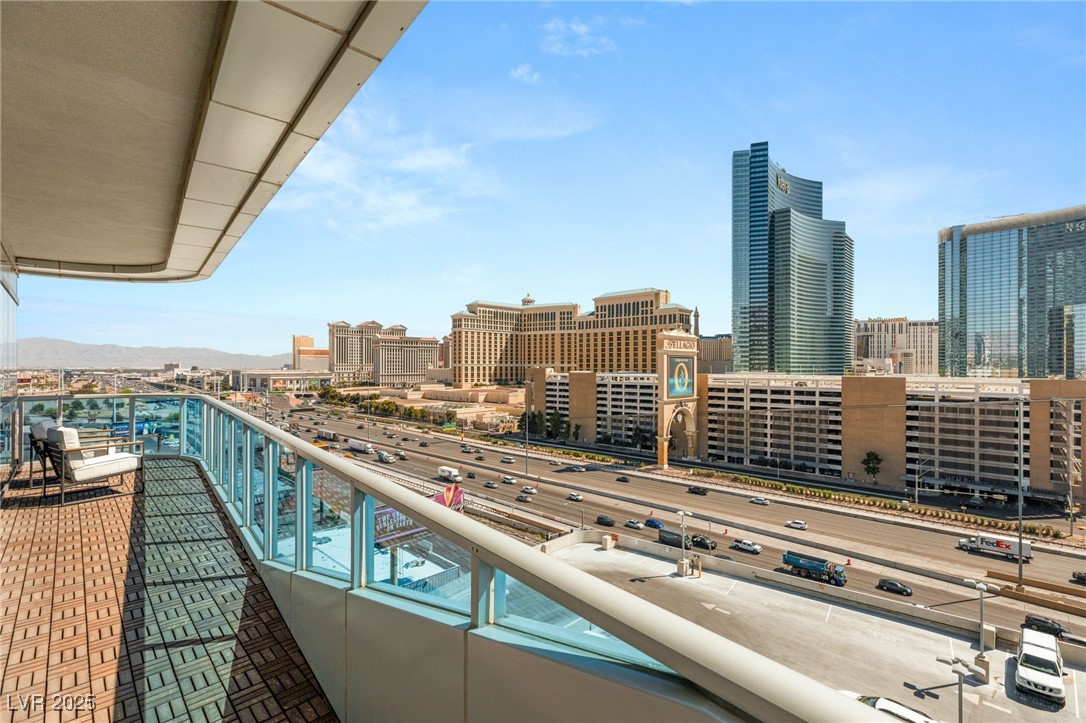 Las Vegas, Nevada 89103, United States, 2 Bedrooms Bedrooms, ,2 BathroomsBathrooms,Residential,Active,113792