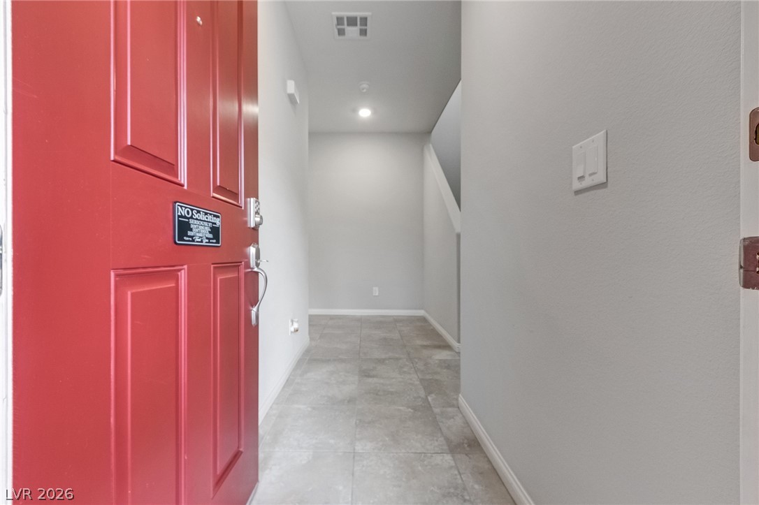 4523 Moon Hill Rock Avenue