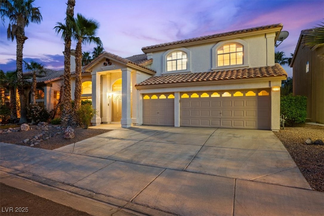 2445 Antler Point Drive, Henderson, Nevada image 2