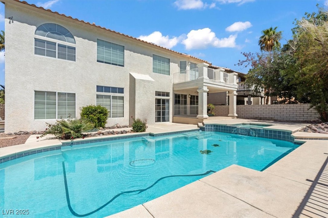 2445 Antler Point Drive, Henderson, Nevada image 9