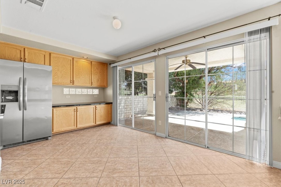 2445 Antler Point Drive, Henderson, Nevada image 17