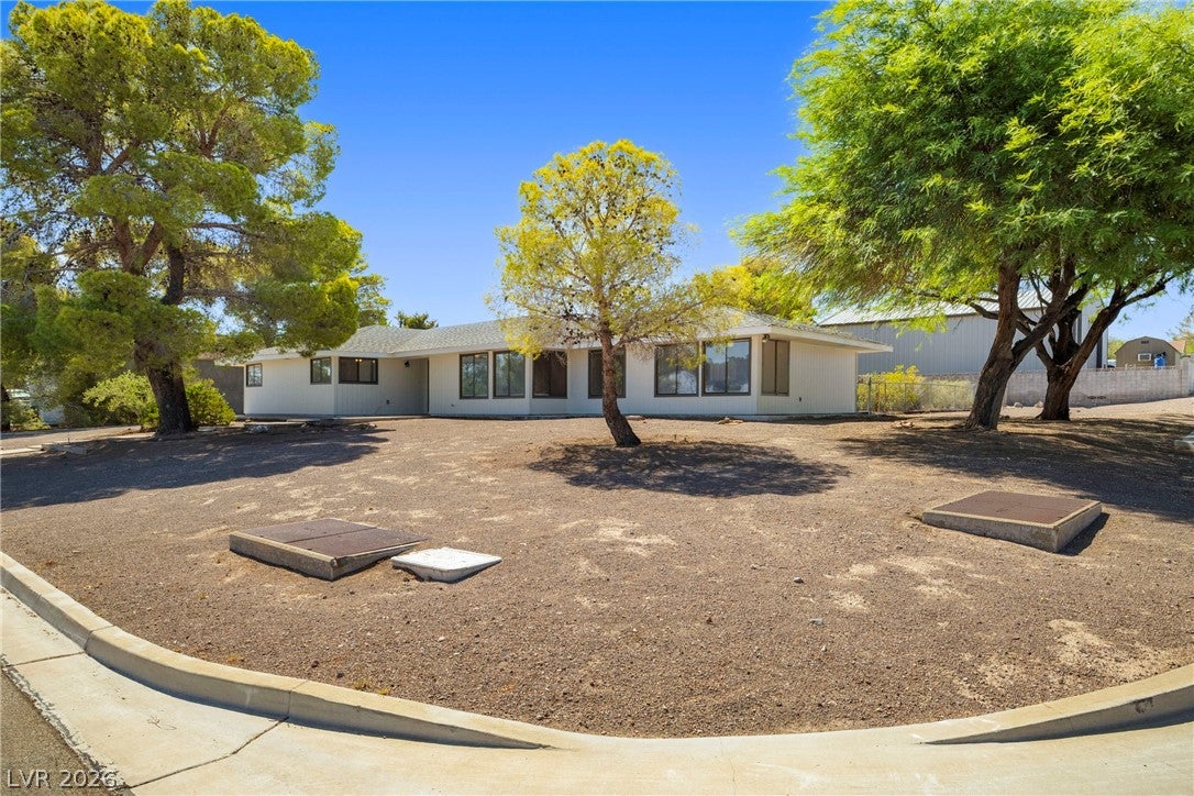 181 W Middleton Drive