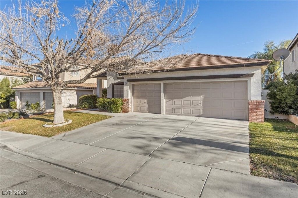 Photo of 256 Canyon Spirit Drive, Henderson, NV 89012 (MLS # 2749337)