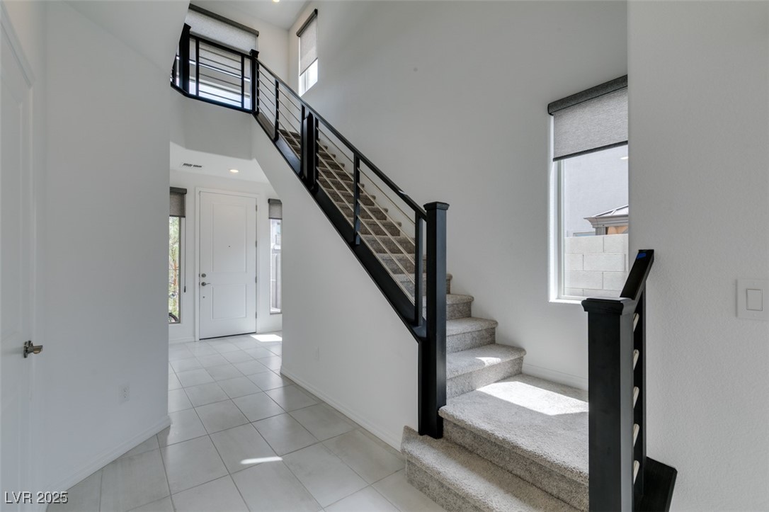 681 Stone Hammer Avenue, Las Vegas, Nevada image 2