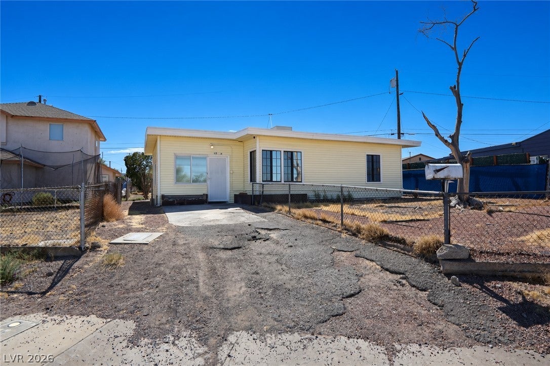 123 W Victory Road