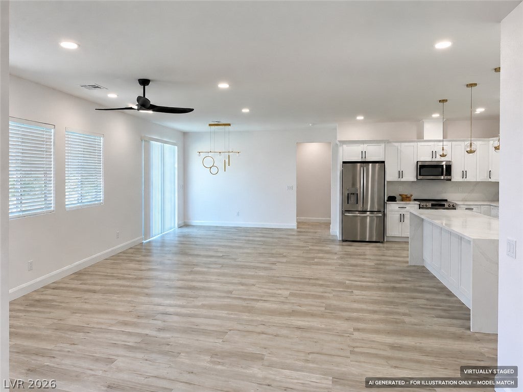 1901 E Doral Court