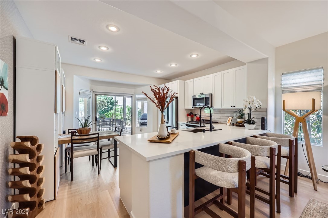 Properties 4 2107 Desert Woods Drive