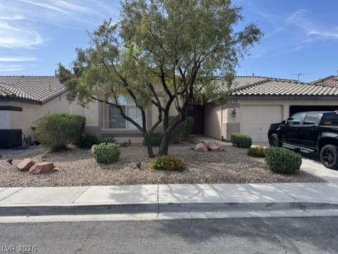 Homes For Sale - 1029 Fairbury Street<br/> Clark County, Henderson, NV 89052