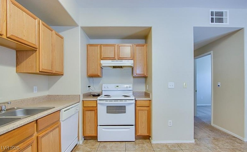 2191 Hussium Hills Street 104