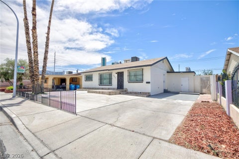 Homes For Sale - 2312 Beverly Way<br/> Las Vegas, NV 89104