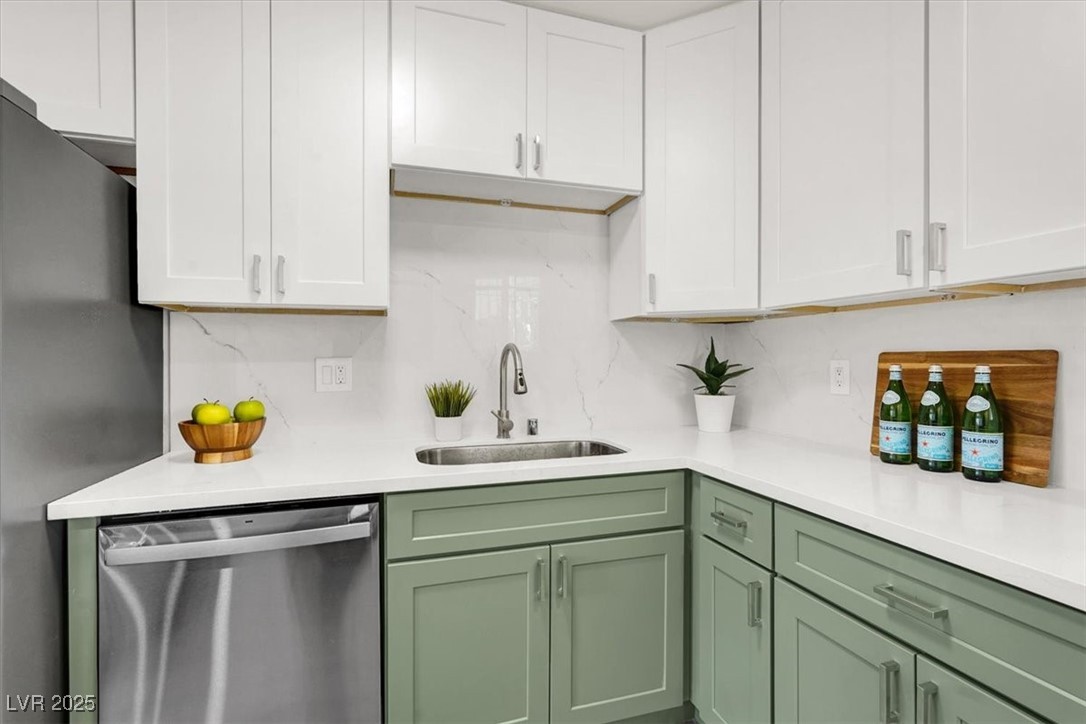 2559 Winterwood Boulevard, Las Vegas, Nevada image 13