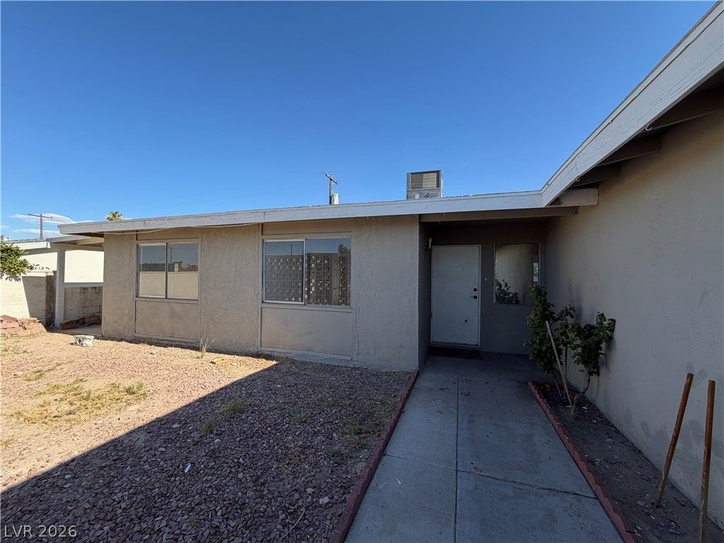 Photo of 5213 Longridge Avenue, Las Vegas, NV 89146 (MLS # 2793816)