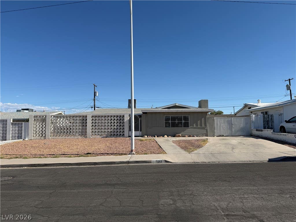 Photo of 5213 Longridge Avenue, Las Vegas, NV 89146 (MLS # 2793816)