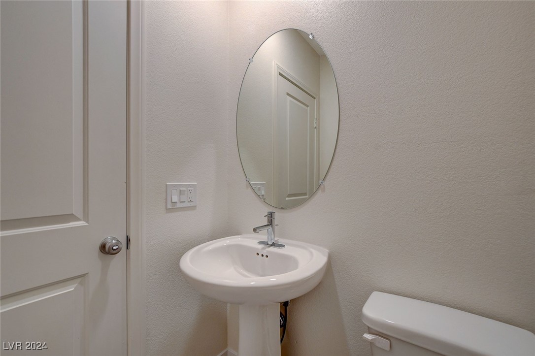 Photo 36 of 40 of 2421 Padulle Place townhome