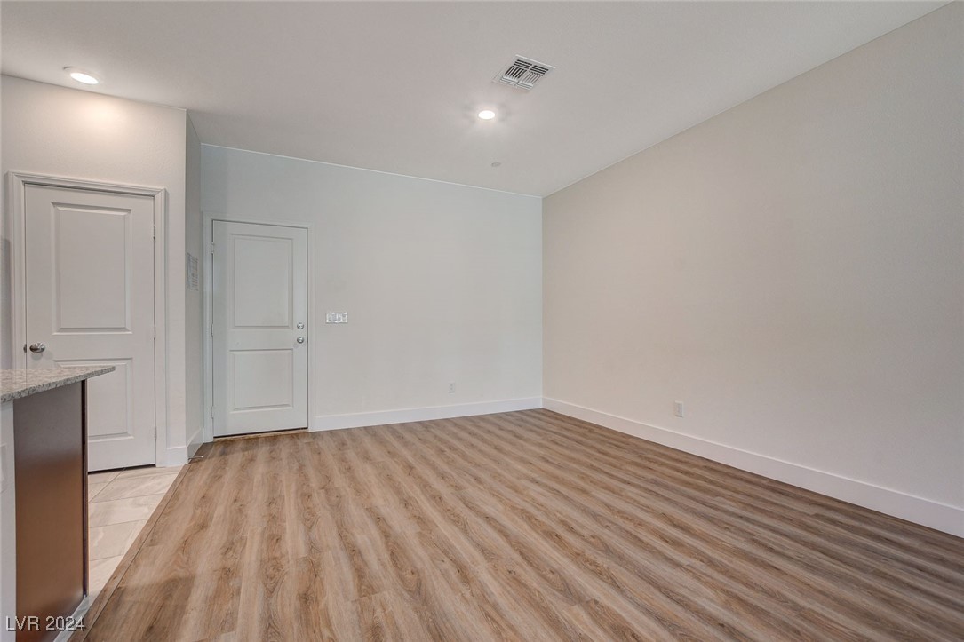 Photo 15 of 40 of 2421 Padulle Place townhome