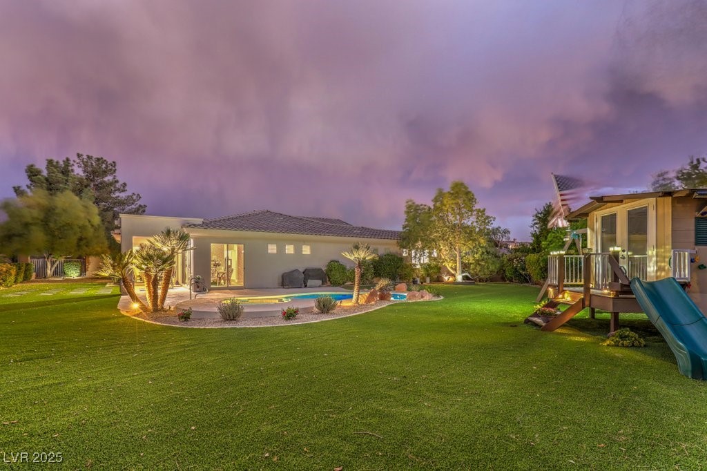 71 Fountainhead Circle