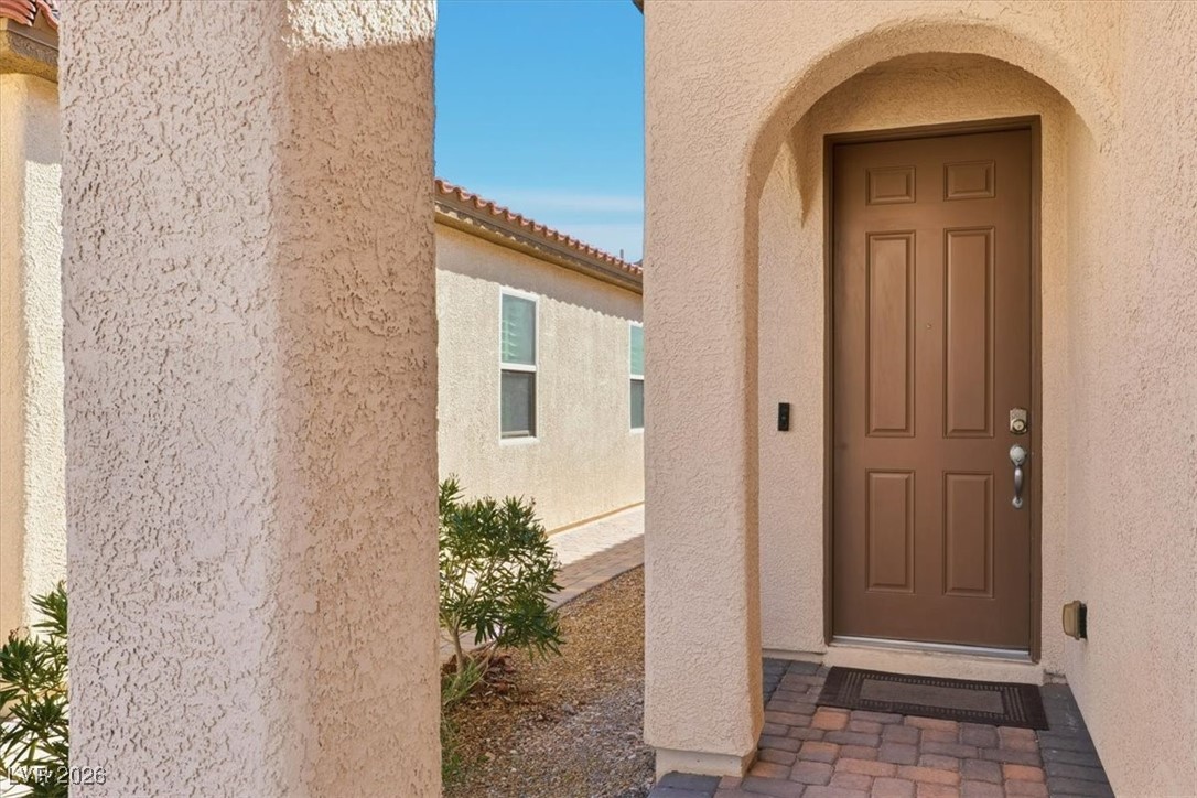 371 Bridgeton Cross Court