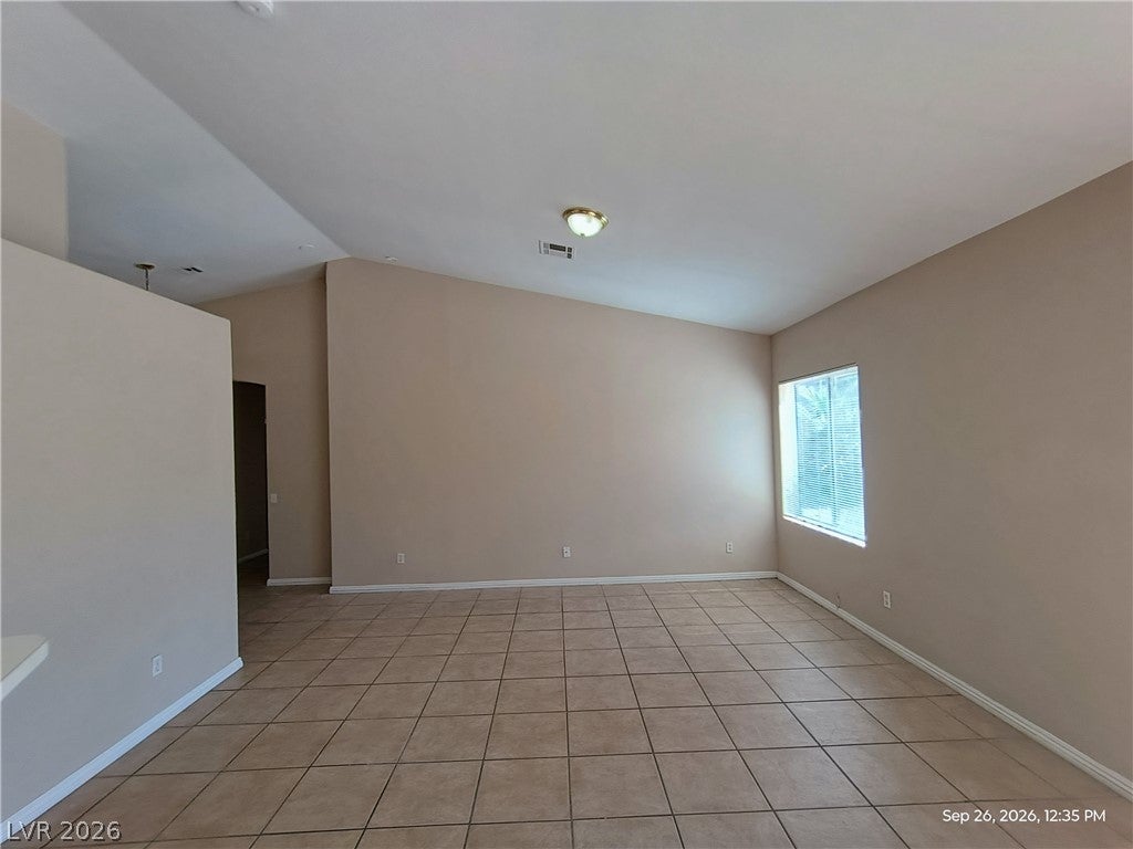 4709 GOLDEN PALOMINO Lane na