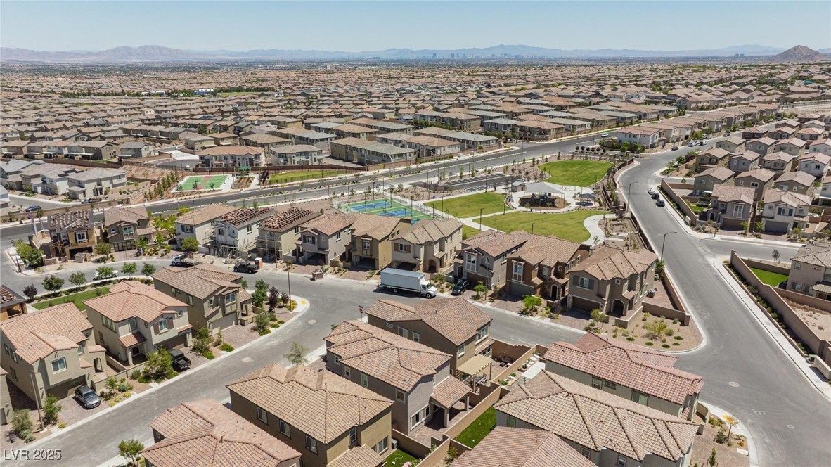 8873 Howell Street, Las Vegas, Nevada image 32