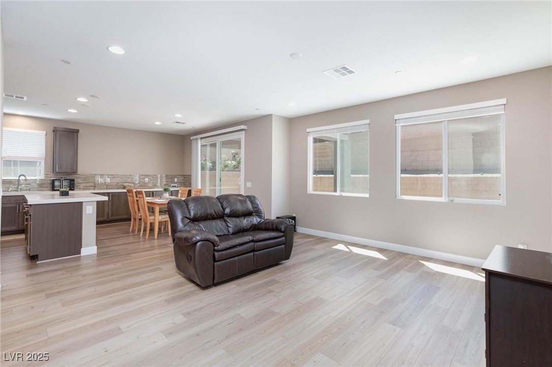 8873 Howell Street, Las Vegas, Nevada image 8