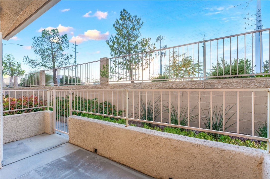 1347 Silver Sierra Street