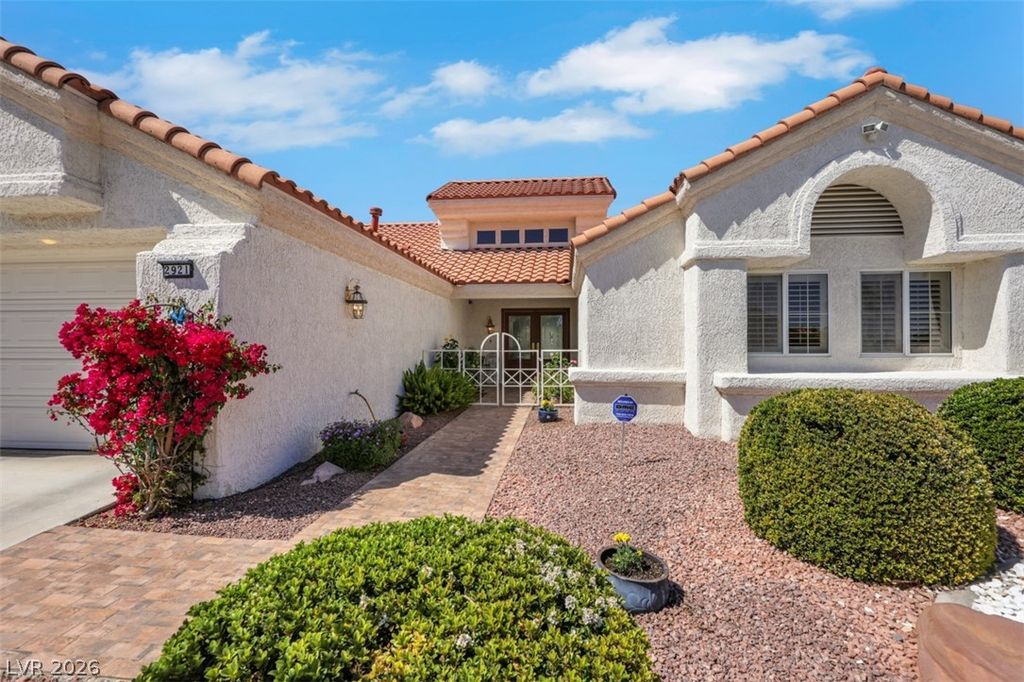 Photo of 2921 Golf Links Drive, Las Vegas, NV 89134 (MLS # 2768233)