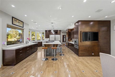 Tiny photo for 46 Gulf Stream Court, Las Vegas, NV 89113 (MLS # 2771822)