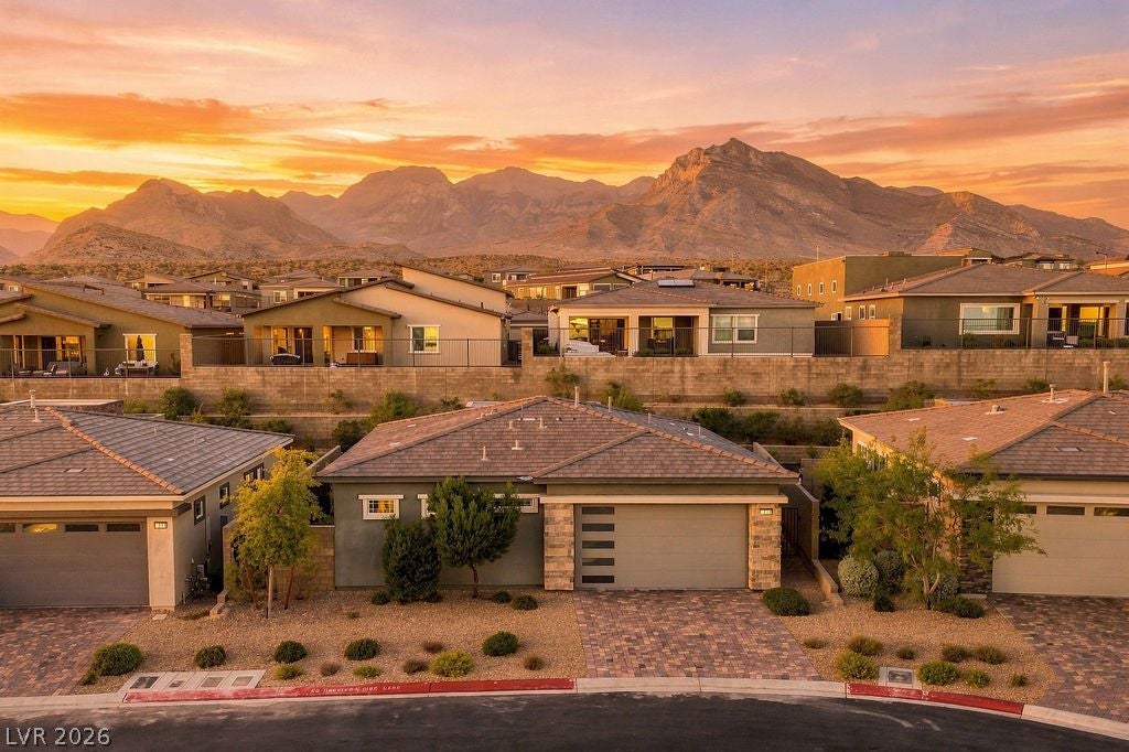 929 Silverfir Court