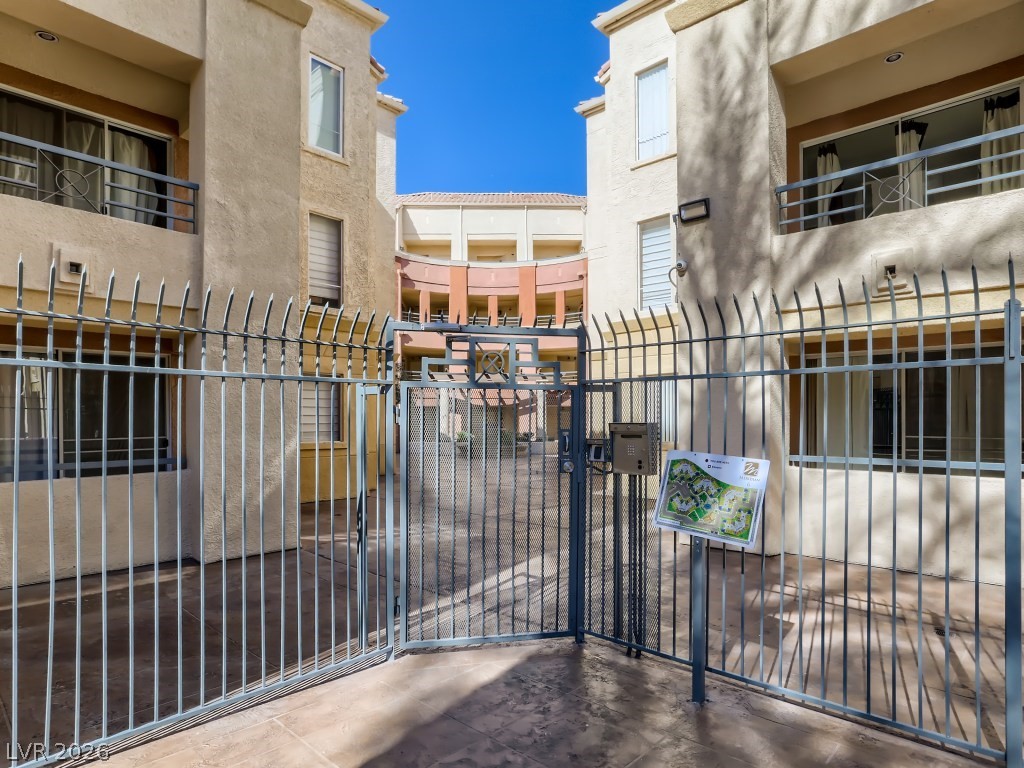 260 E Flamingo Road 220