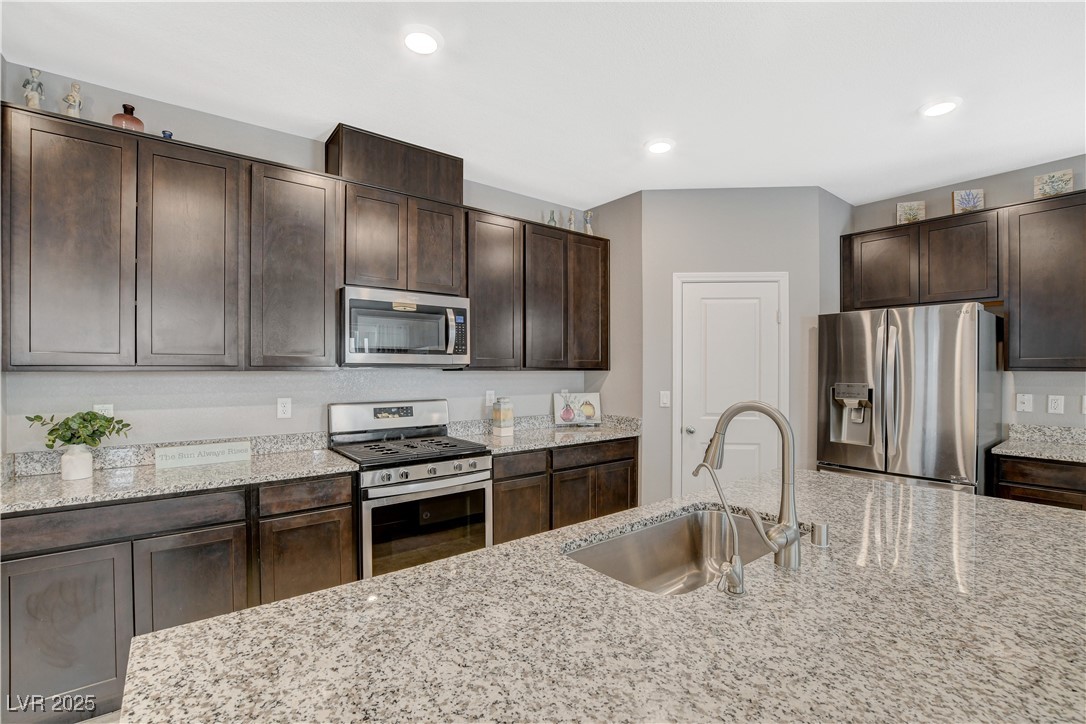 1219 Hopespring Loop Avenue, North Las Vegas, Nevada image 22