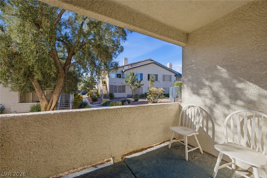 3425 E Russell Road 154