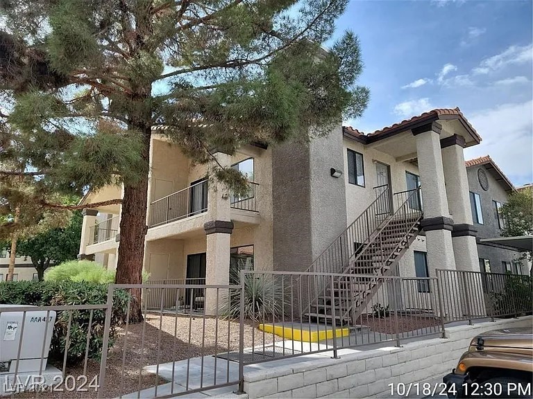 1575 W Warm Springs Road #222, Henderson, Nevada image 1