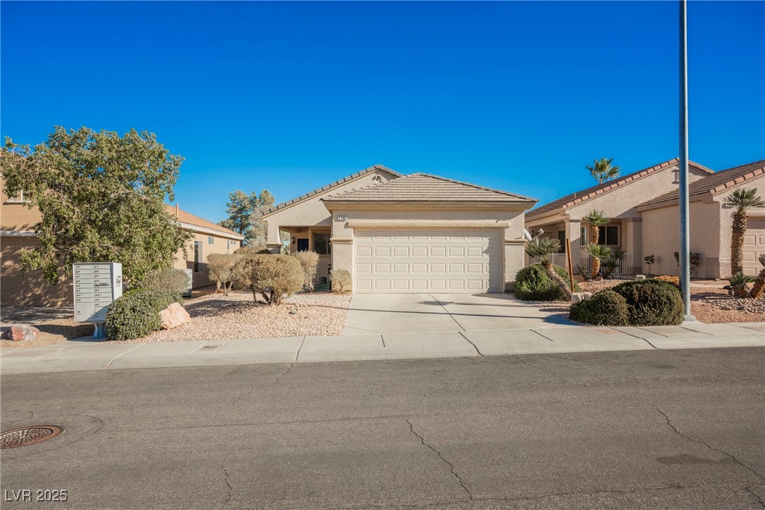 2100 Desert Woods Drive, Henderson, Nevada image 3