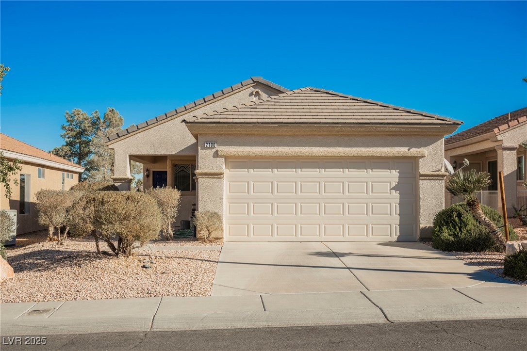 2100 Desert Woods Drive, Henderson, Nevada image 1