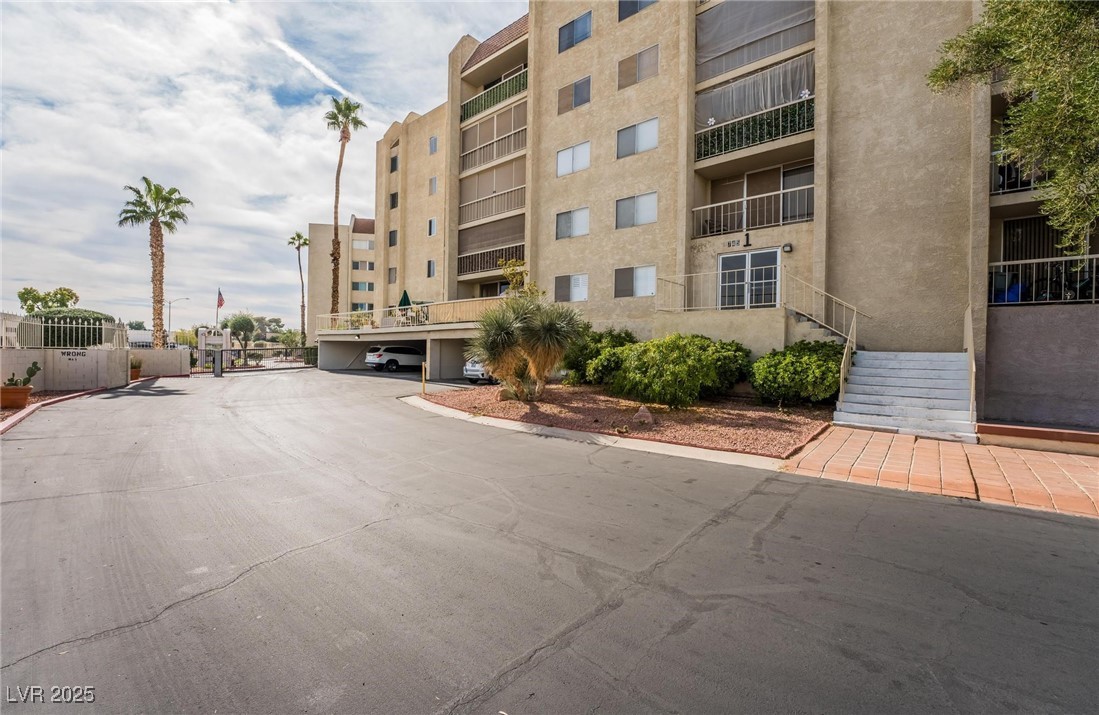 745 N Royal Crest Circle #141, Las Vegas, Nevada image 28