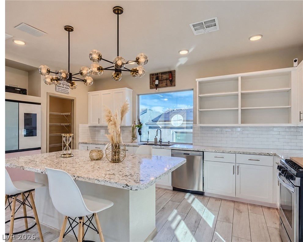 8044 Haywood Estate Avenue