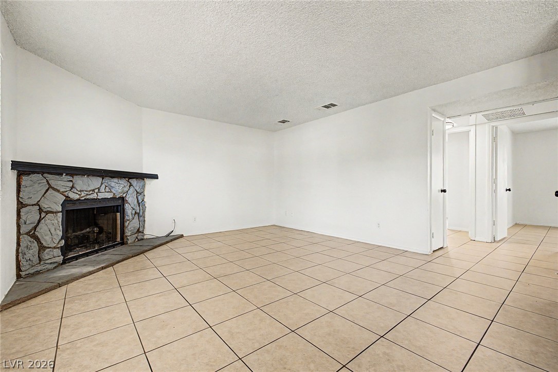 1608 Burningwood Lane 101