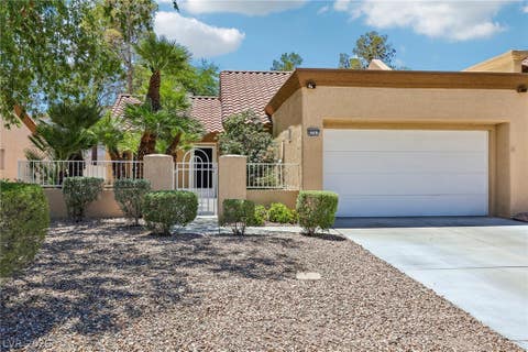 Townhouse For Rent - 8701 Prairie Hill Drive<br/> Clark County, Las Vegas, NV 89134