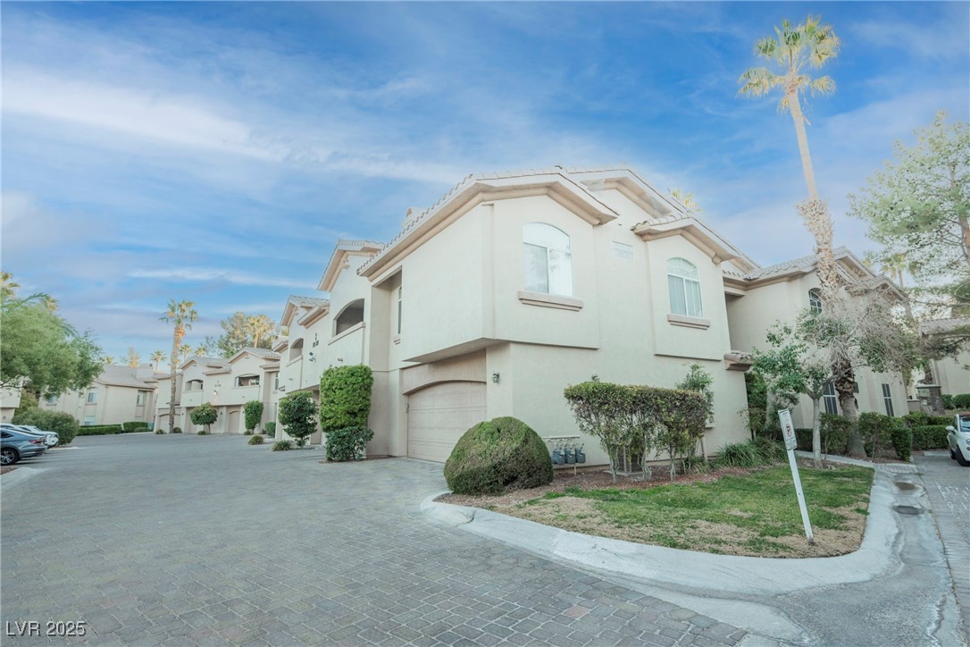 2050 W Warm Springs Road #811, Henderson, Nevada image 6