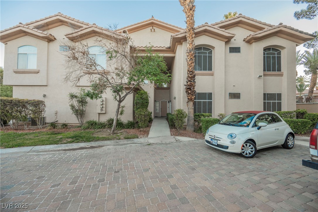 2050 W Warm Springs Road #811, Henderson, Nevada image 4