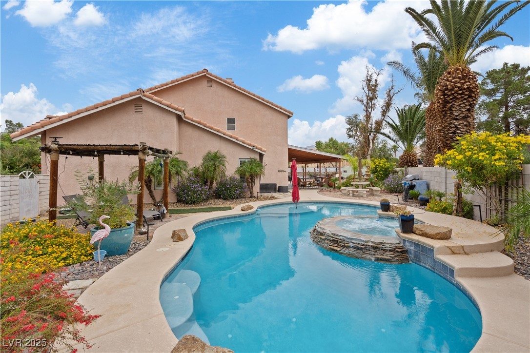 5808 Lone Song Road