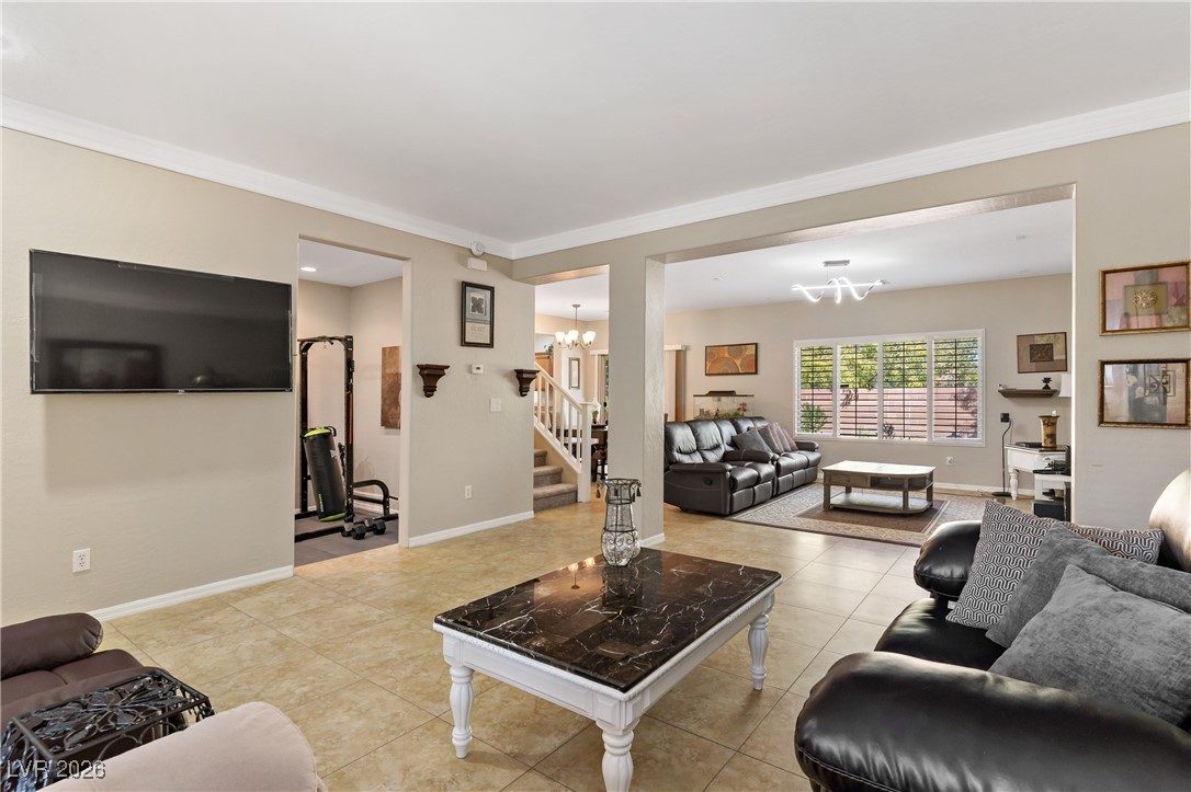 6608 Gray Juniper Avenue