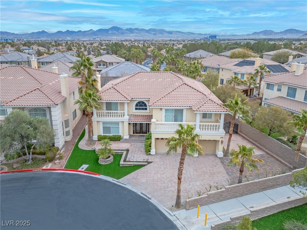 11002 Inverlochy Court