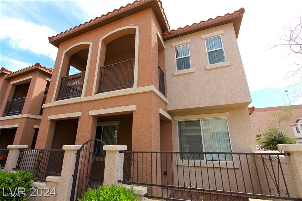 1525 Spiced Wine Avenue #13101, Henderson, Nevada image 2