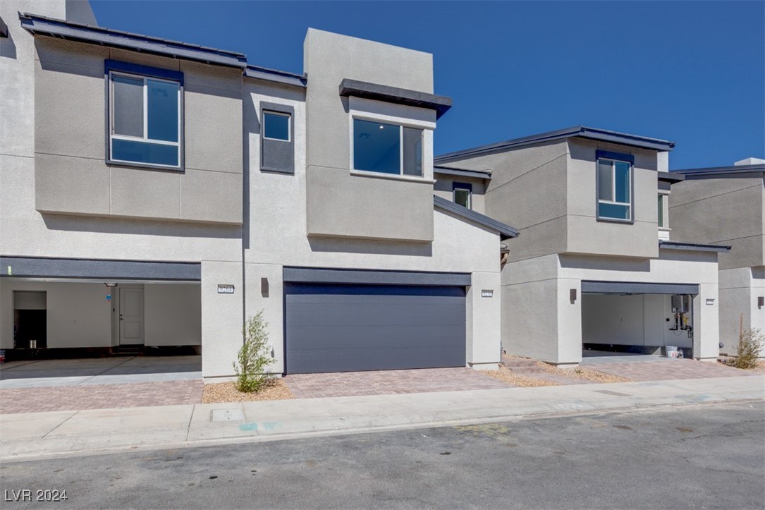 View Las Vegas, NV 89166 townhome