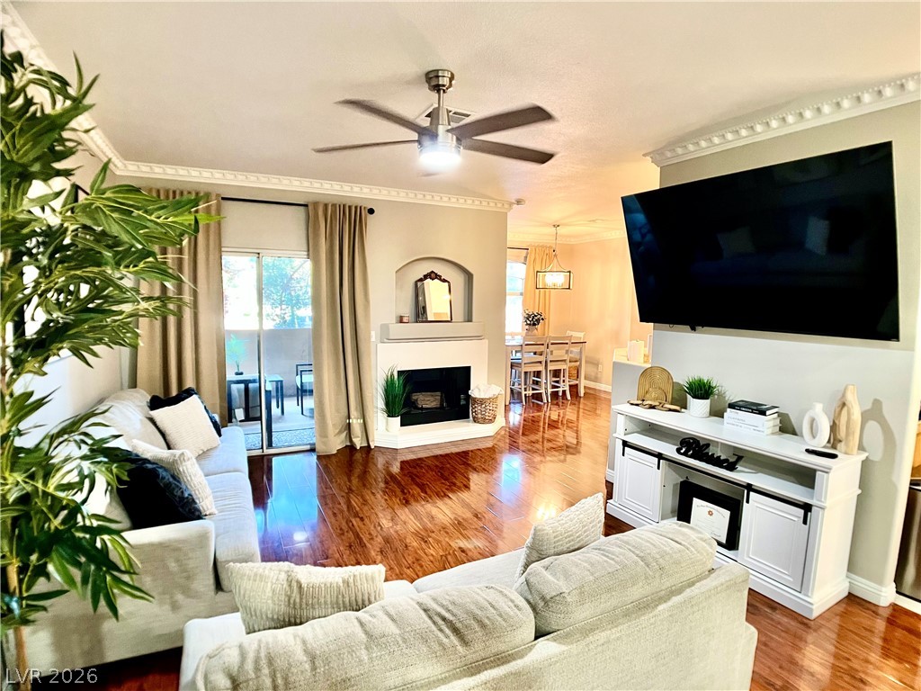 2050 West Warm Springs 321