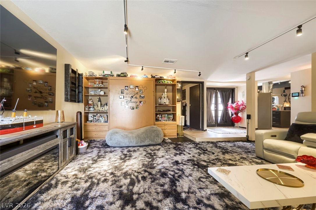 3212 Sundown Drive