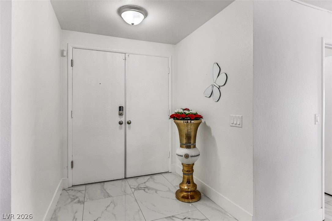 3337 Irv Marcus Drive