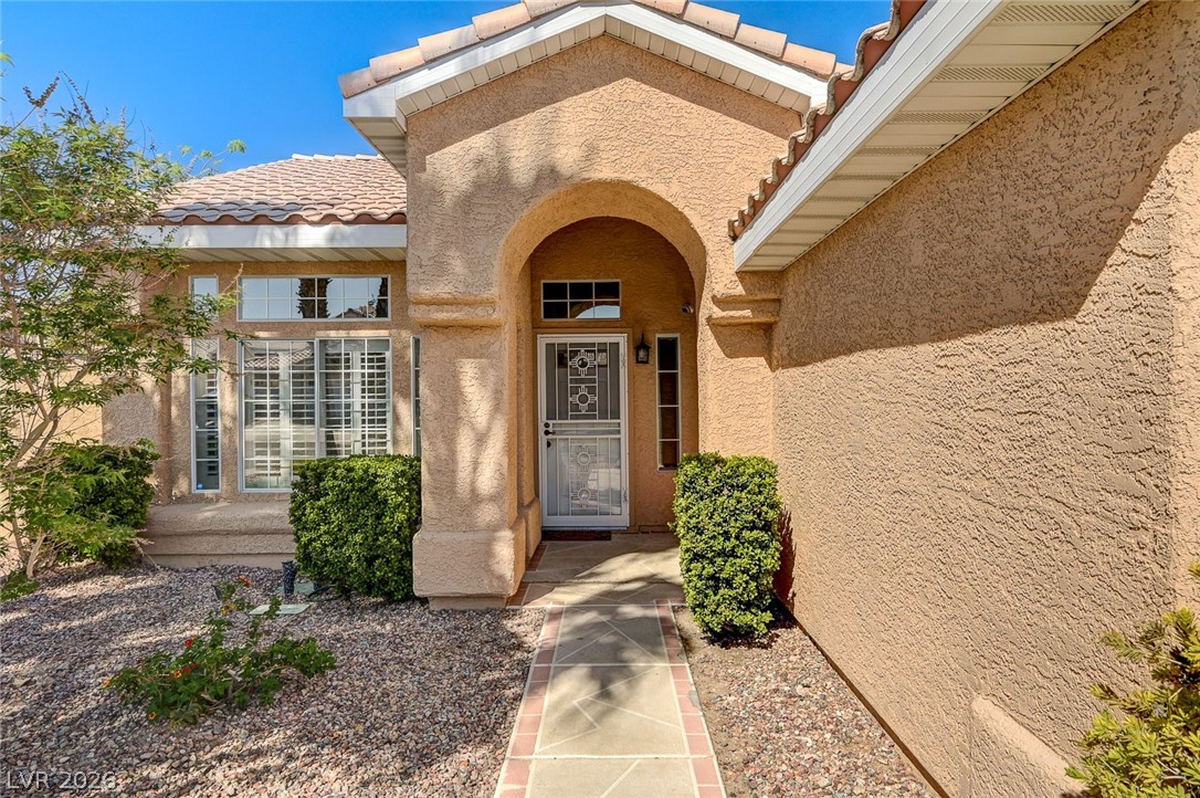 8969 Sierra Palms Way