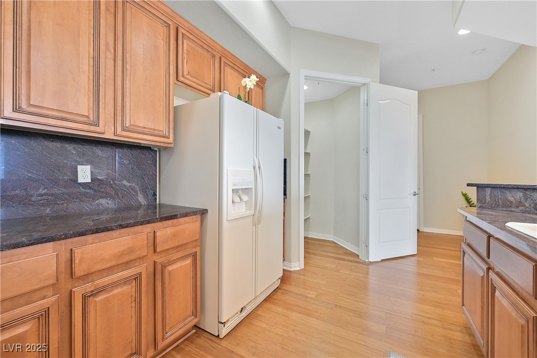 62 E Serene Avenue 428